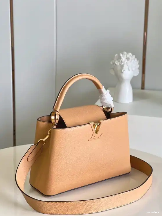 Repladies BB LOUIS CAPUCINES VUITTON 0531